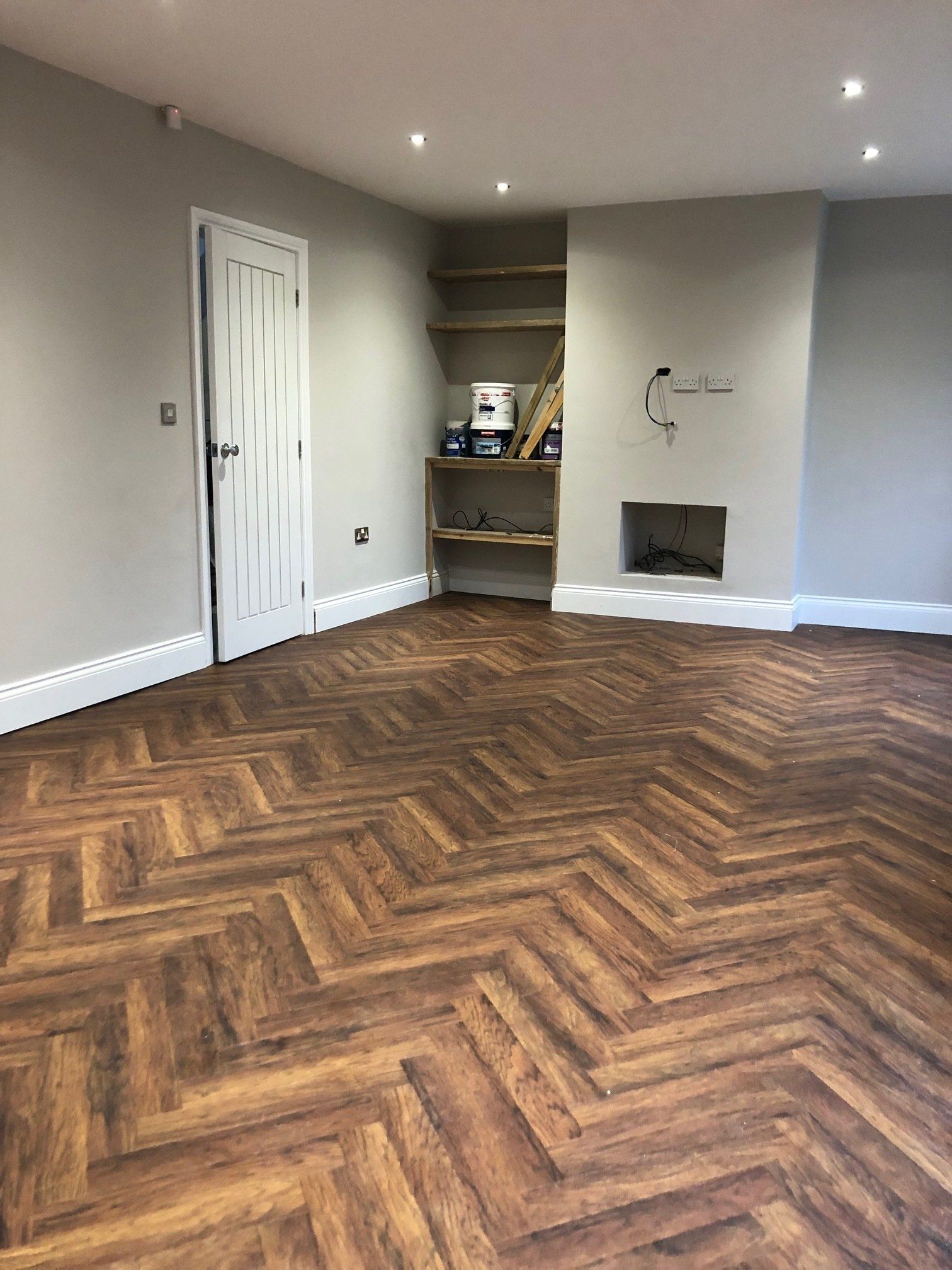 Vinyl & LVT flooring  gallery 7