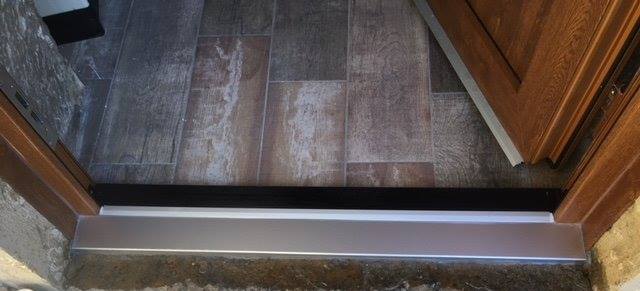 Porte d'entrée réalisation Trihome