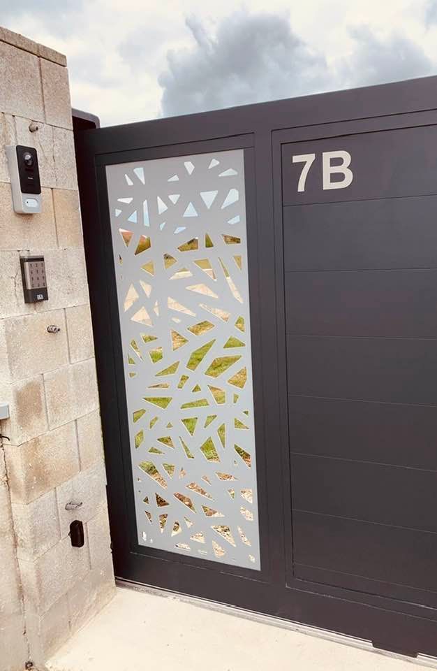 Portail et portillon aluminium sur mesure
