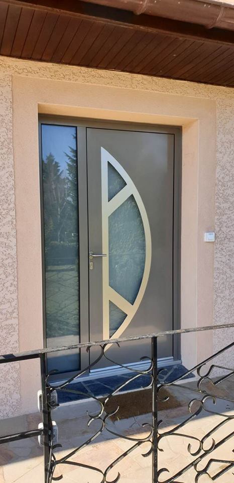 Porte d'entrée réalisation Trihôme