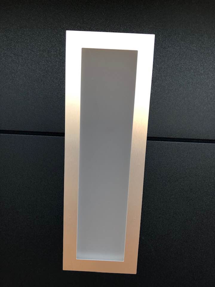 Porte de garage réalisation Trihome