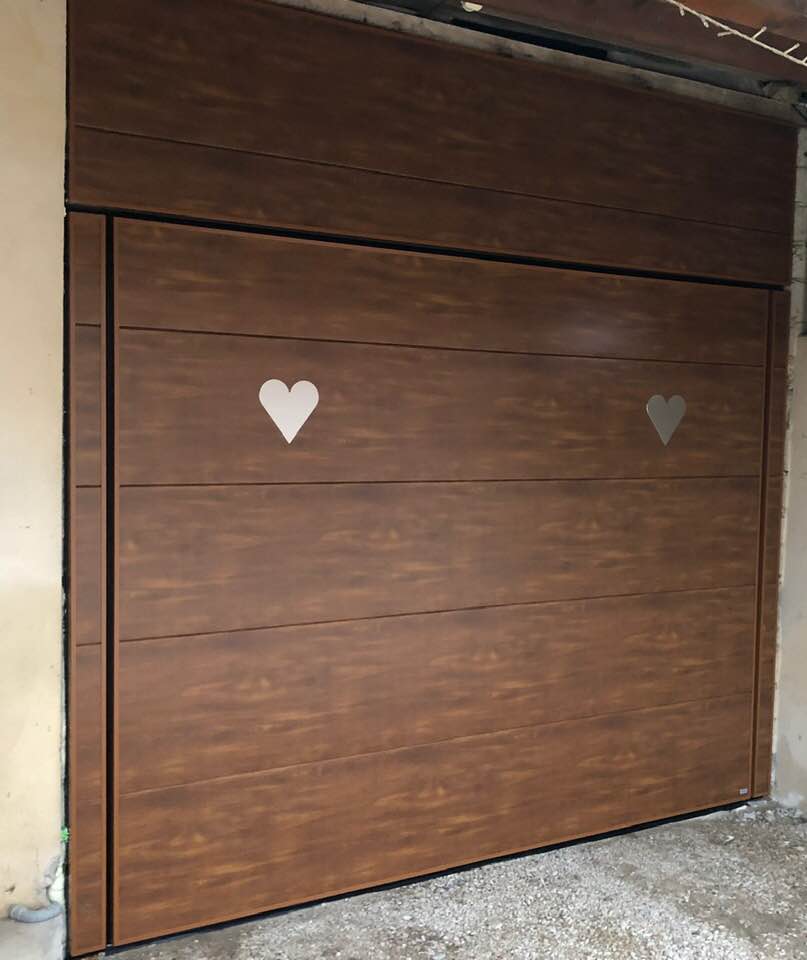 Porte de garage réalisation Trihome