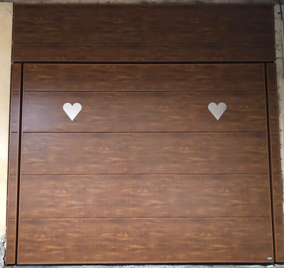 Porte de garage réalisation Trihome