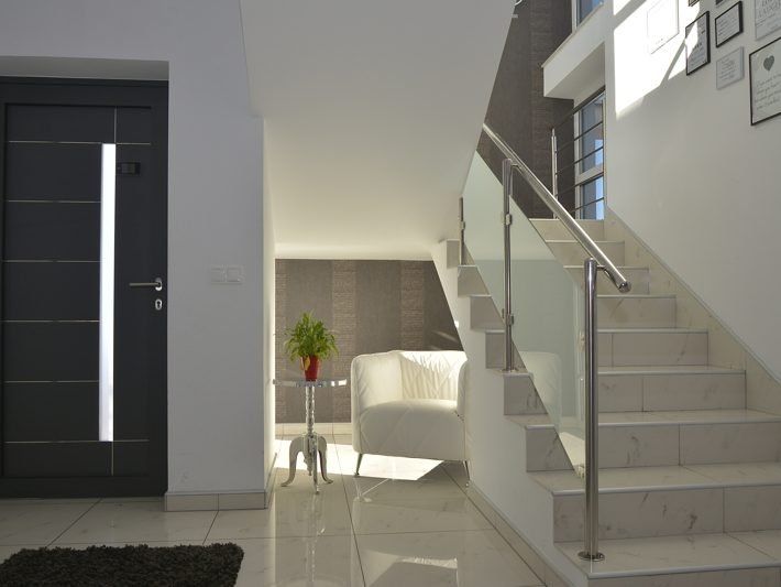 Réalisation porte d'entrée Trihome