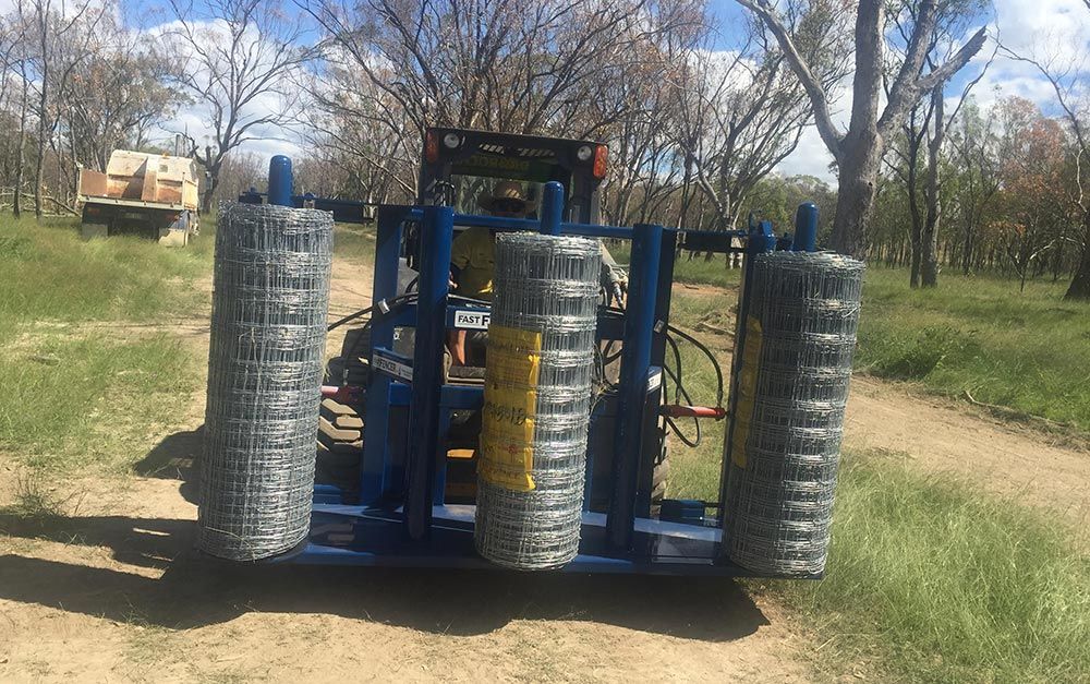 quick fence equipment