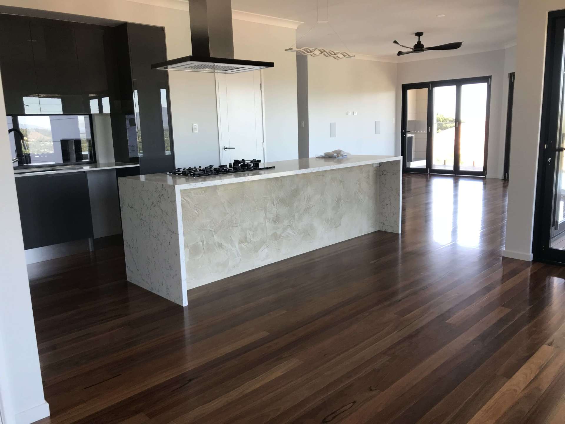 Domestic electrical - fan - Ample Electrical