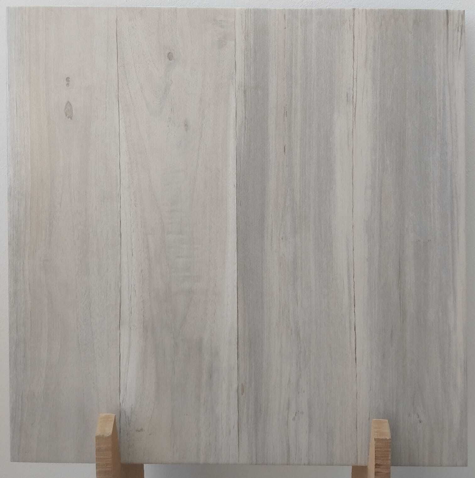 Eucalipto gris