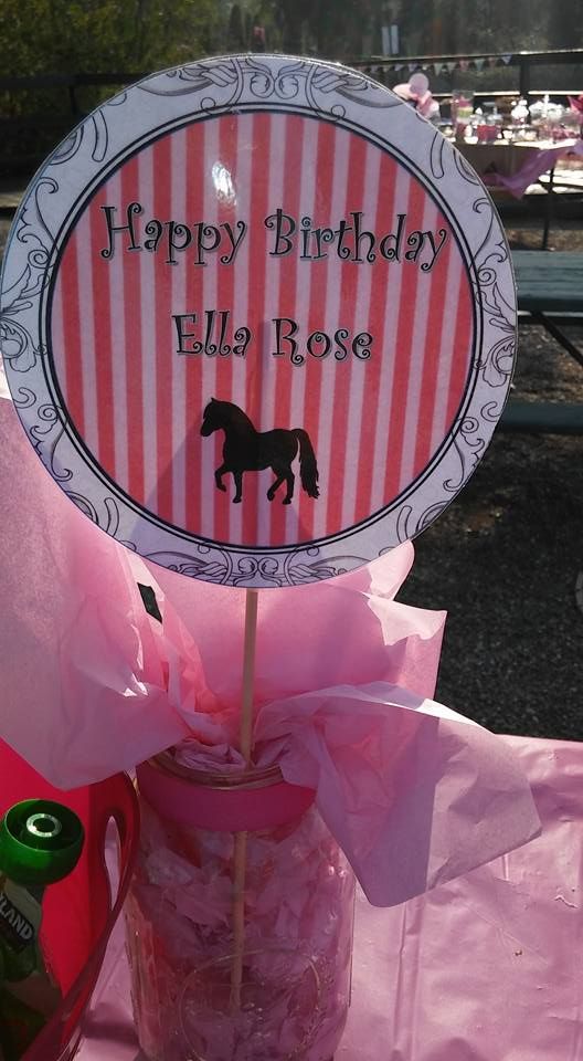 A happy birthday sign with a horse on it