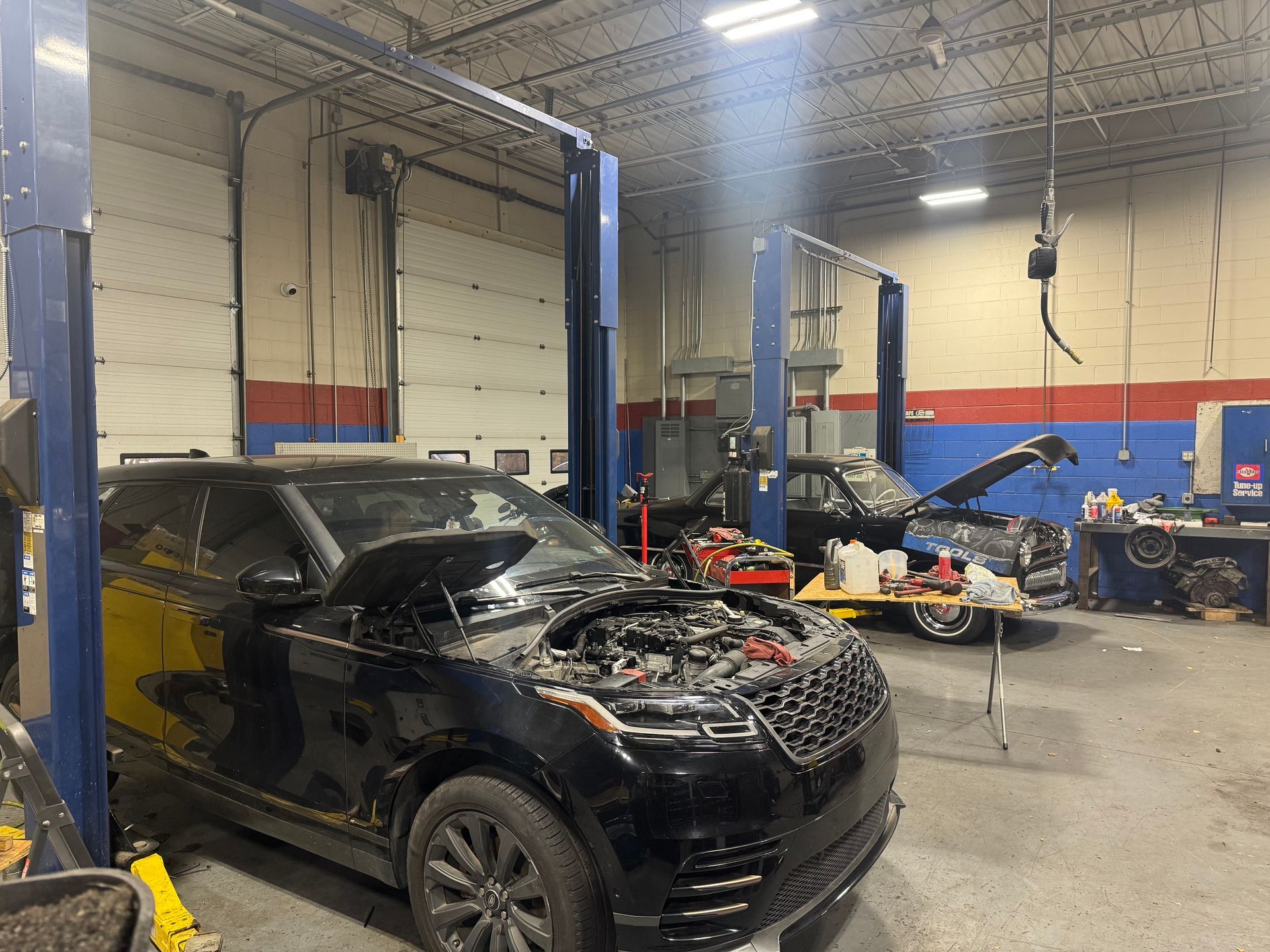 Close-Up Of Vehicle Transmission System | VIP Service Center