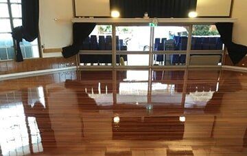 Professional timber floor polishing in toowoomba home