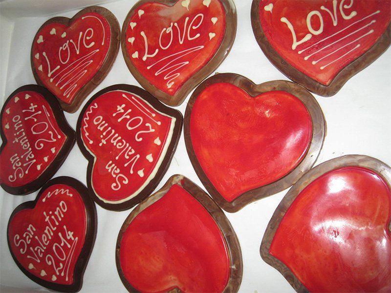 torte con decorazioni a mano per san valentino