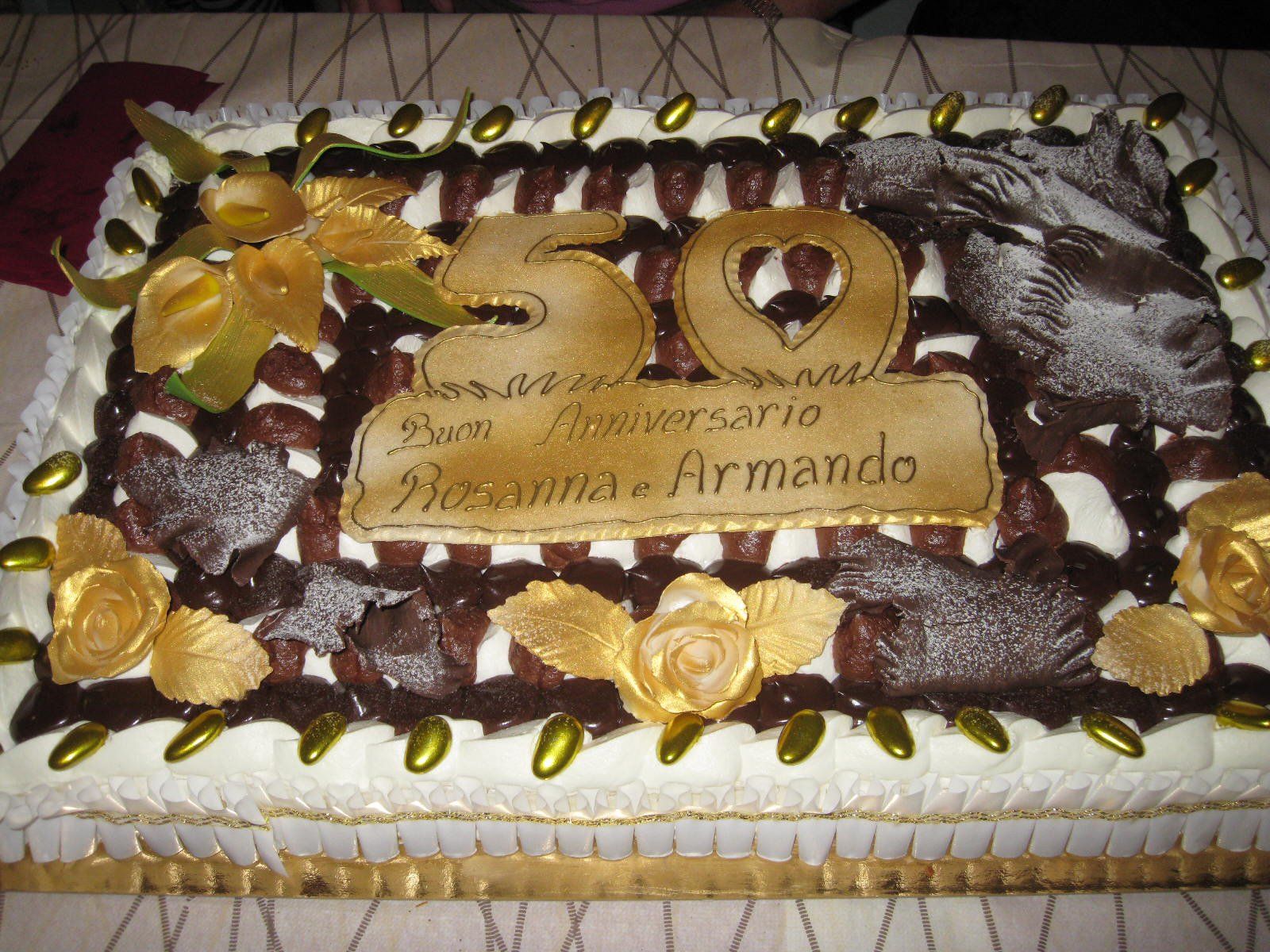 torta per anniversario di 50 anni