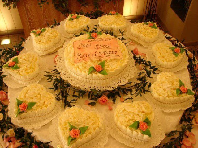 torte per composizioni a forma di fiori