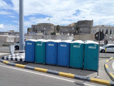 WC uomo donna, Nardò LE