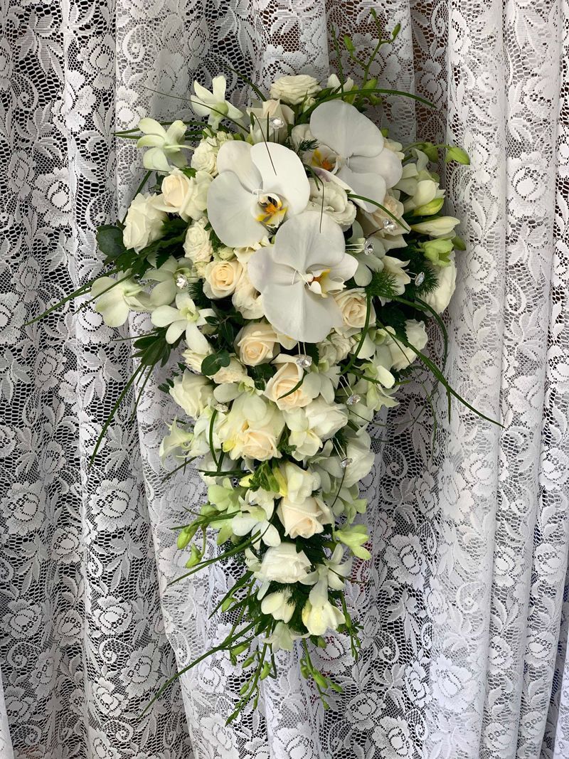 Mixed White Flowers — Sydney, NSW — Affordable Chair Covers & Candelabras