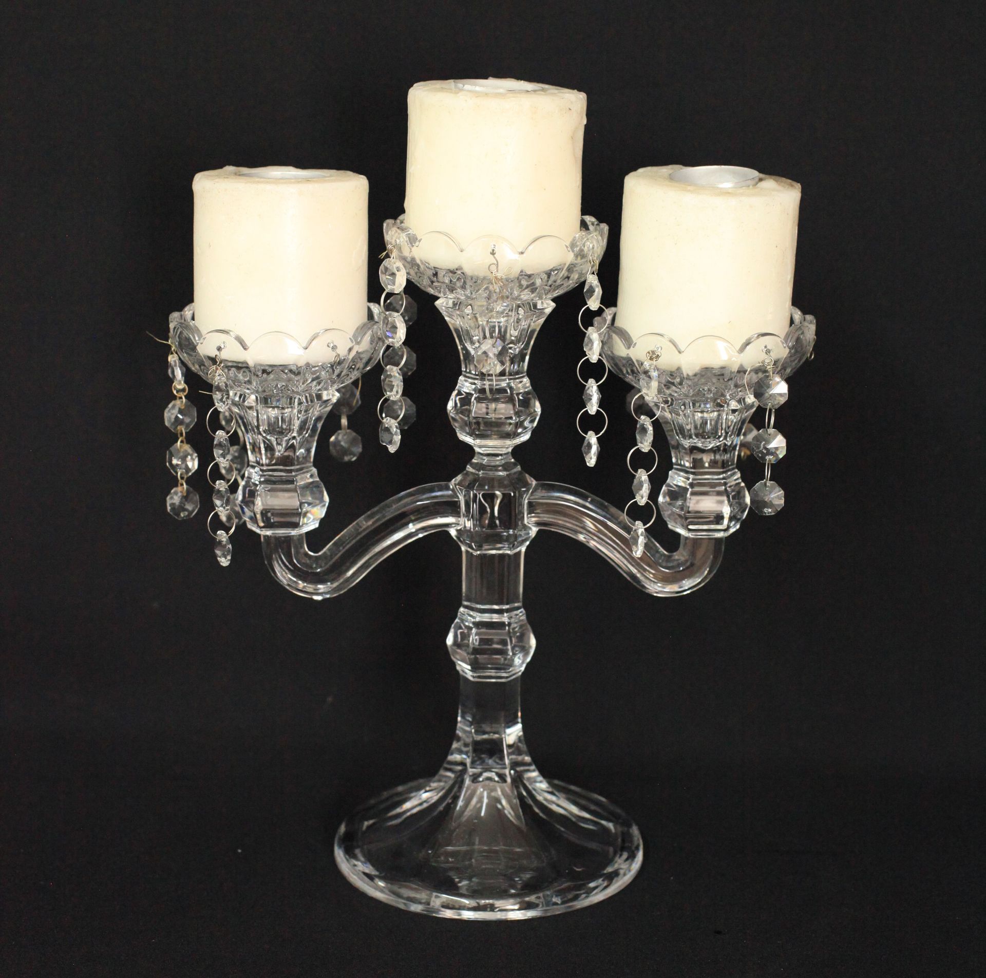 Bridal Holding White Flowers — Pialba, QLD — Wide Bay Crane Hire