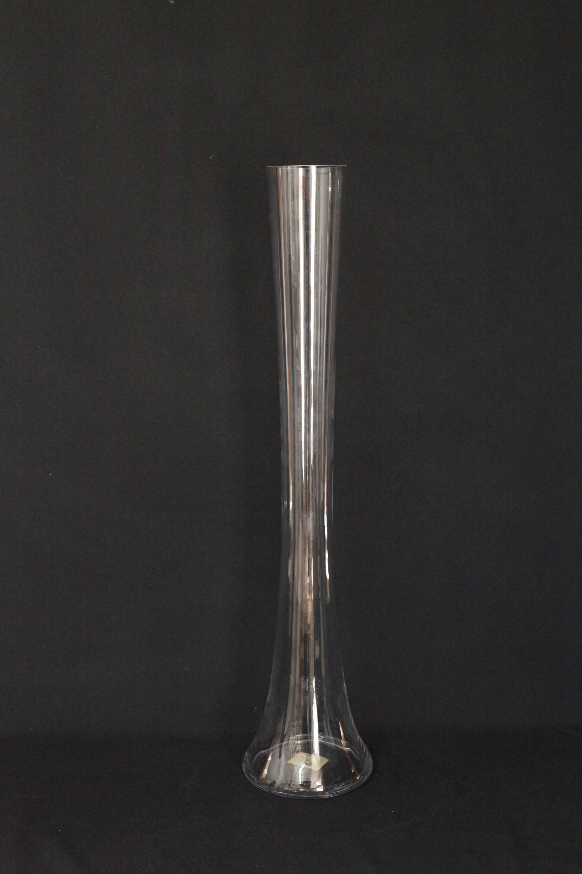 Eiffel Vase — Pialba, QLD — Wide Bay Crane Hire