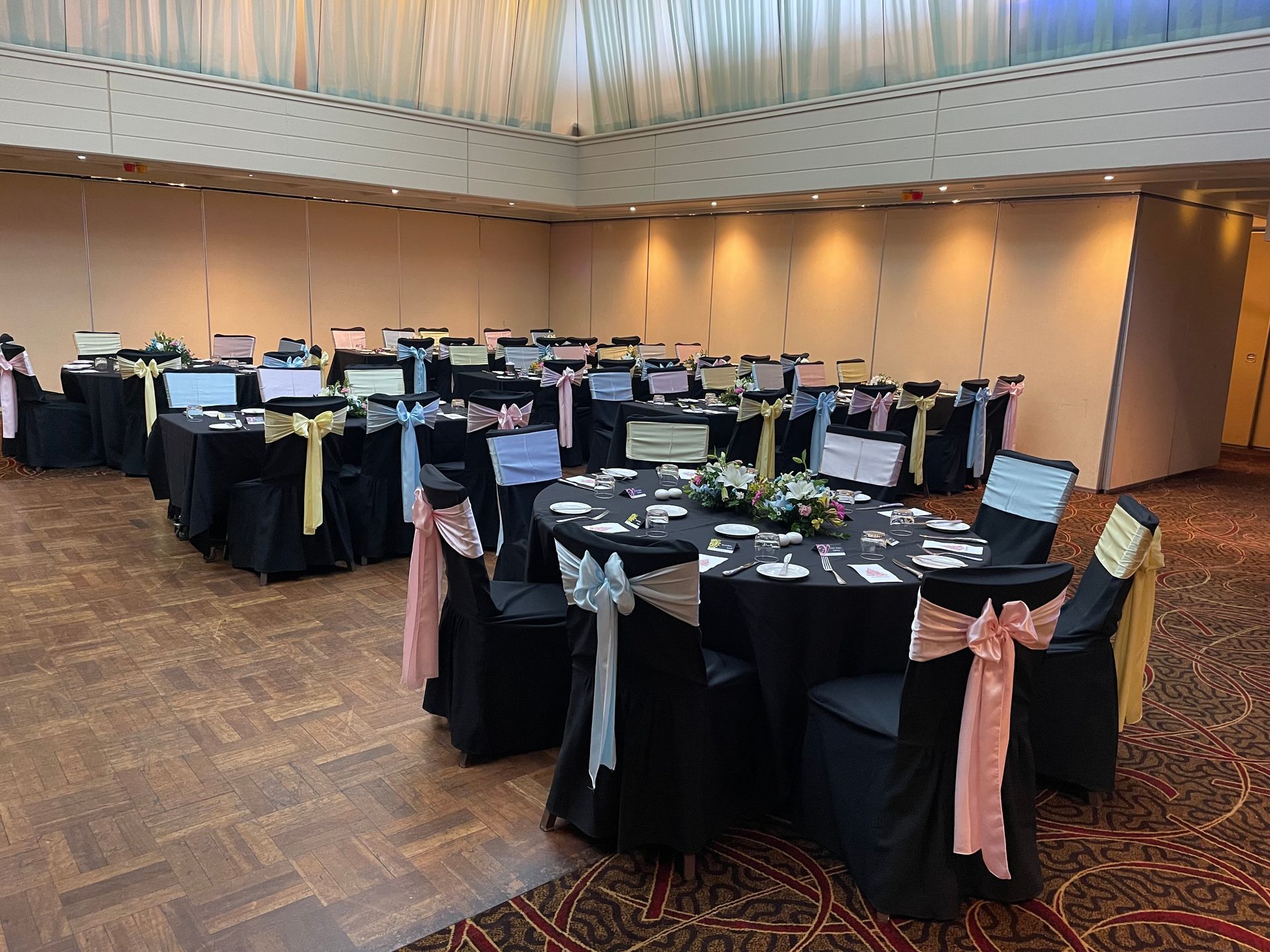 Bridal Holding White Flowers — Pialba, QLD — Wide Bay Crane Hire Bridal Holding White Flowers — Pialba, QLD — Wide Bay Crane Hire