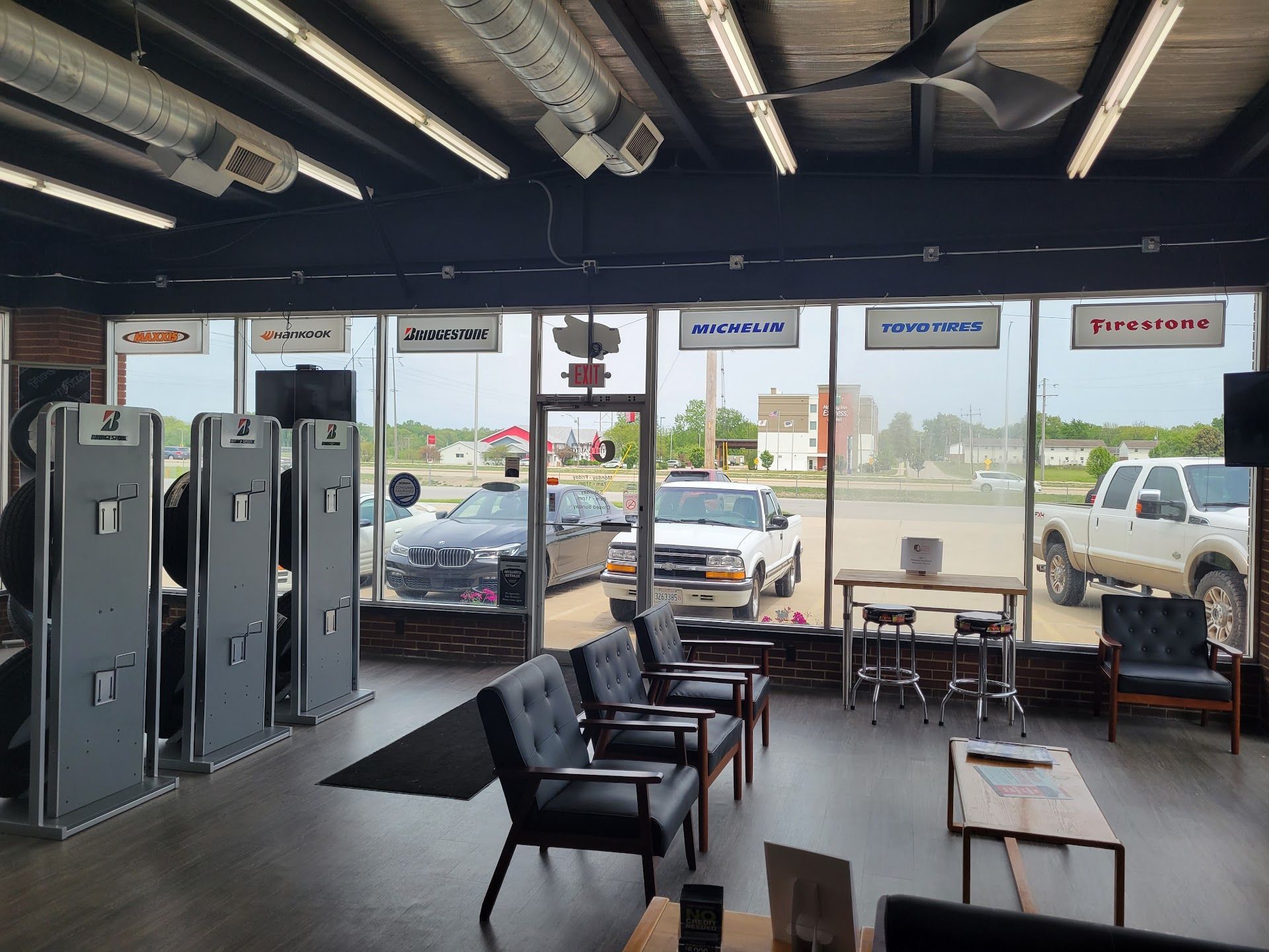 Gallery Image | Effingham Tire & Auto Center