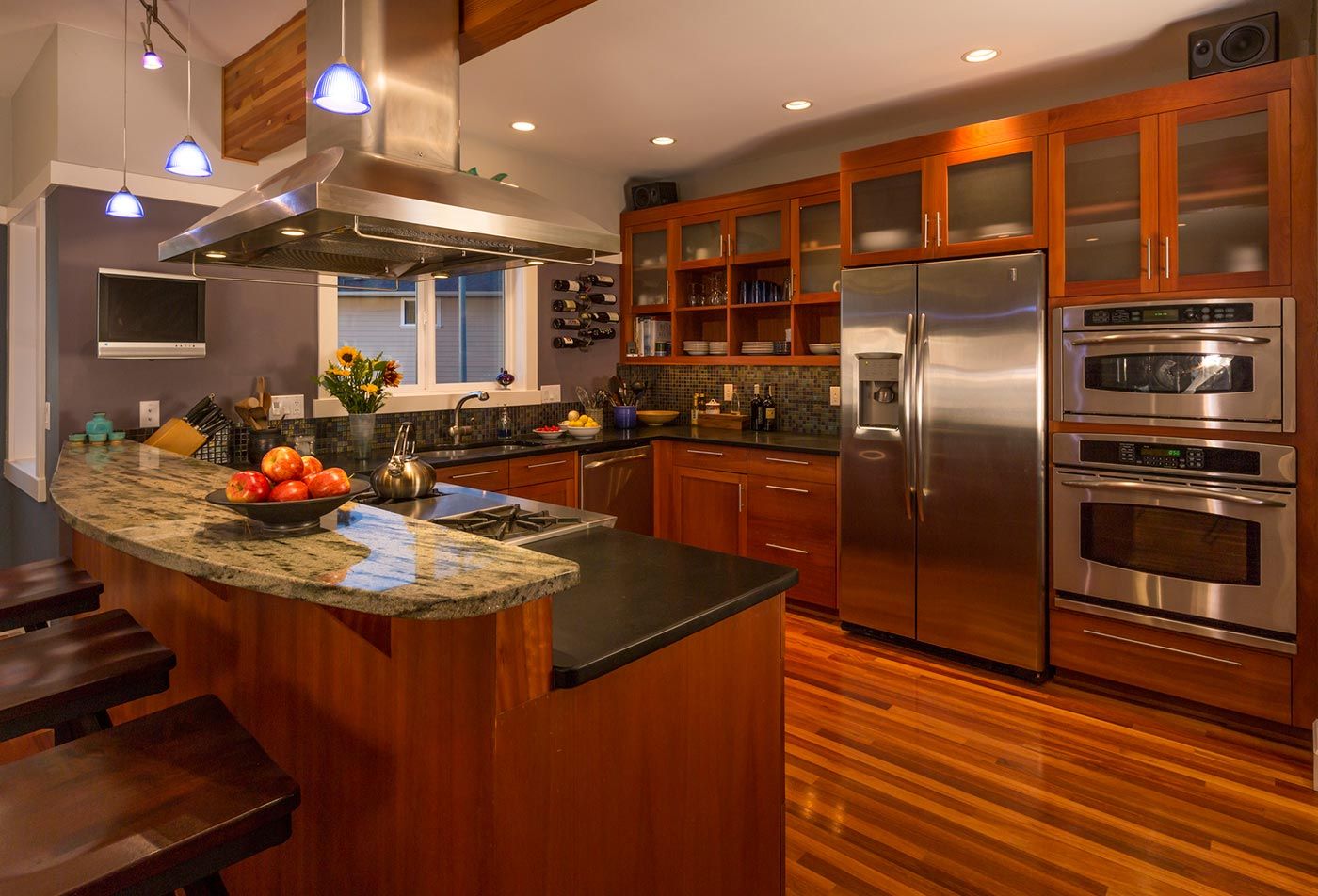 Contemporary Upscale — Home Kitchen Interior in Addison, IL