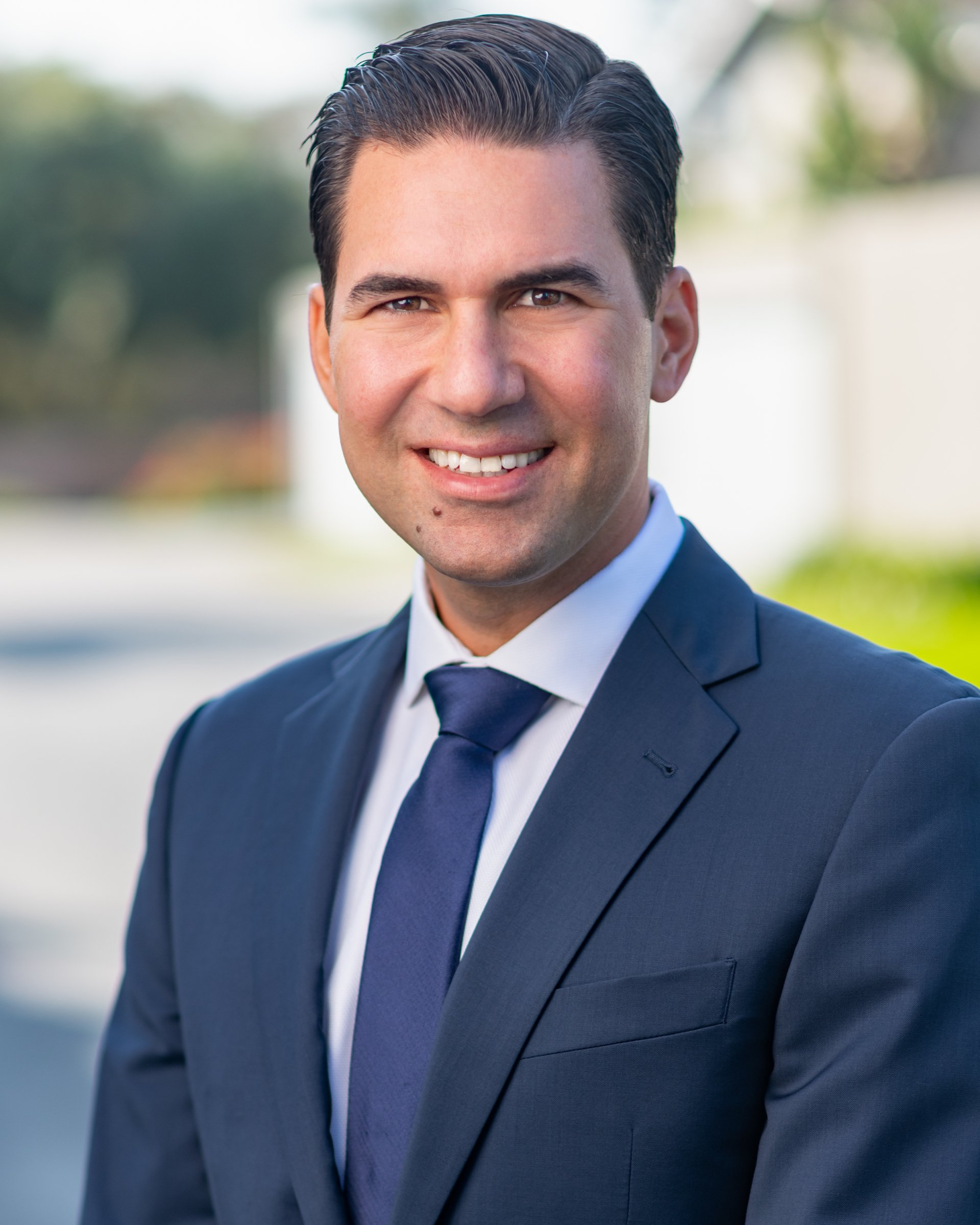 Nick Petrosian — Los Angeles — RE/MAX Commercial & Investment Realty