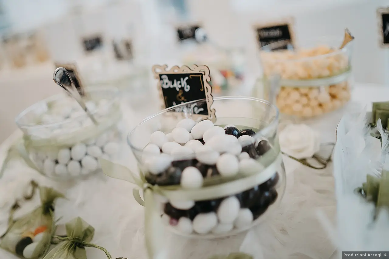 dolci a buffet per un matrimonio
