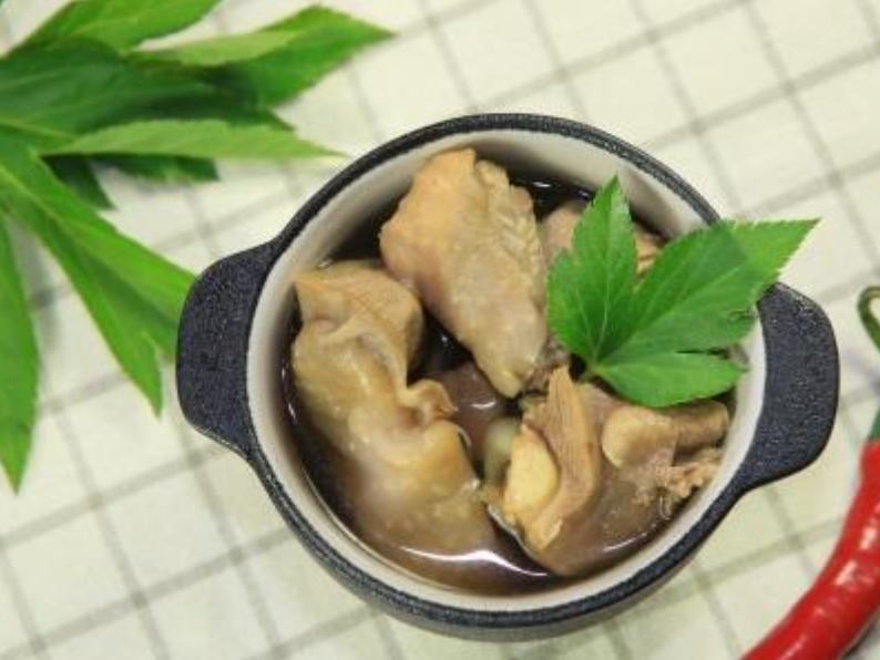 明日葉雞湯