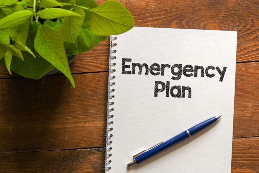 Family creating emergency plan