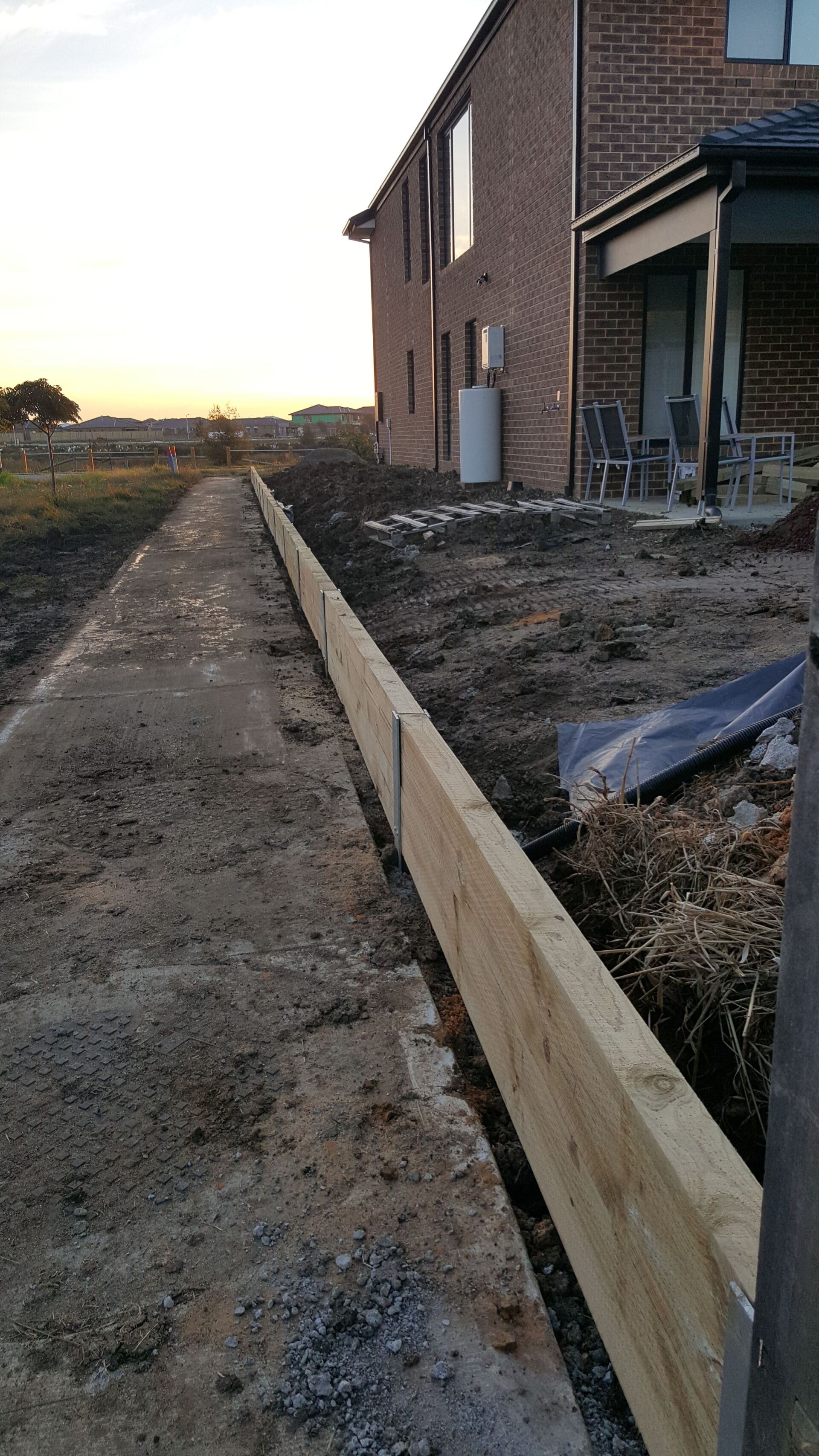 Site Cut & Retaining Wall
