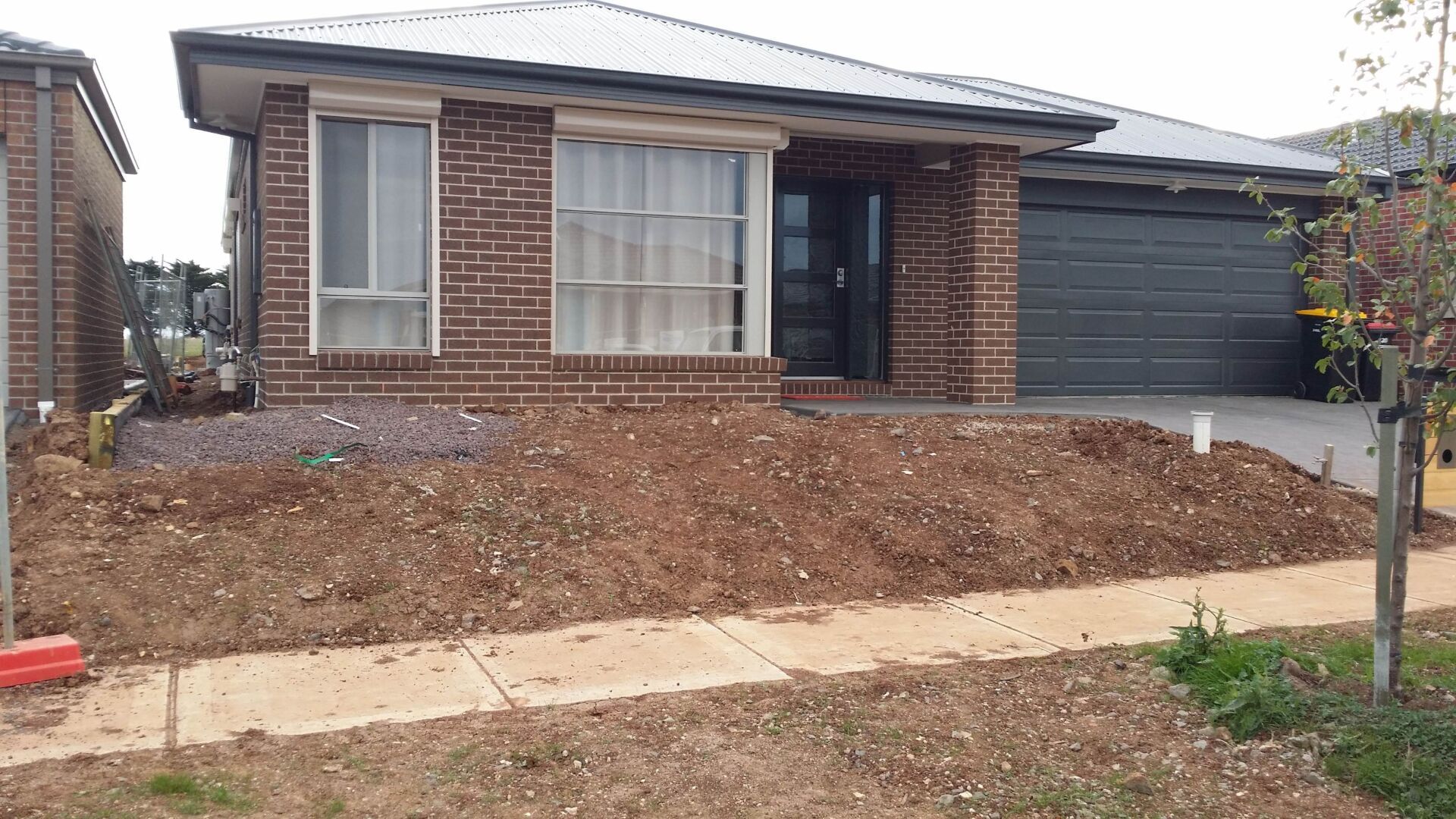 Site Cut & Retaining Wall