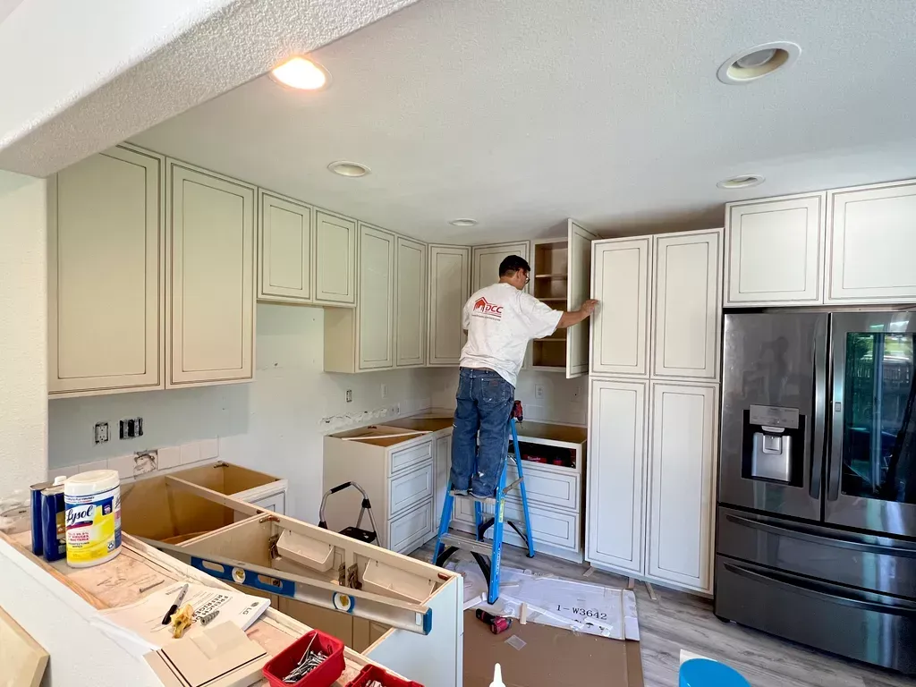 Us installing custom closets