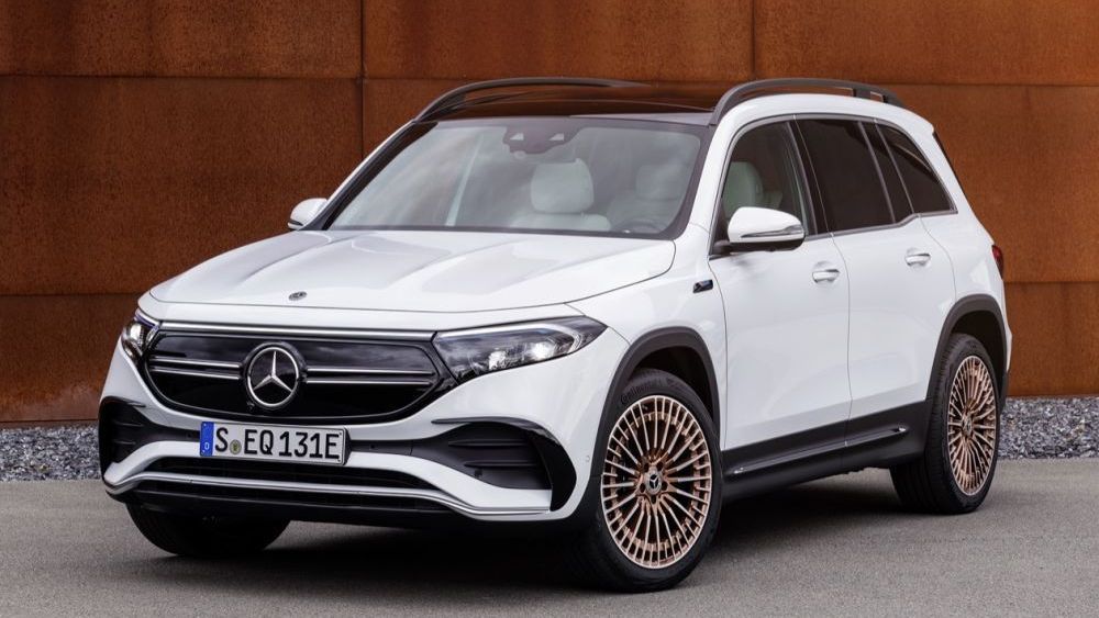 7-zitter Mercedes-Benz EQB linksvoor
