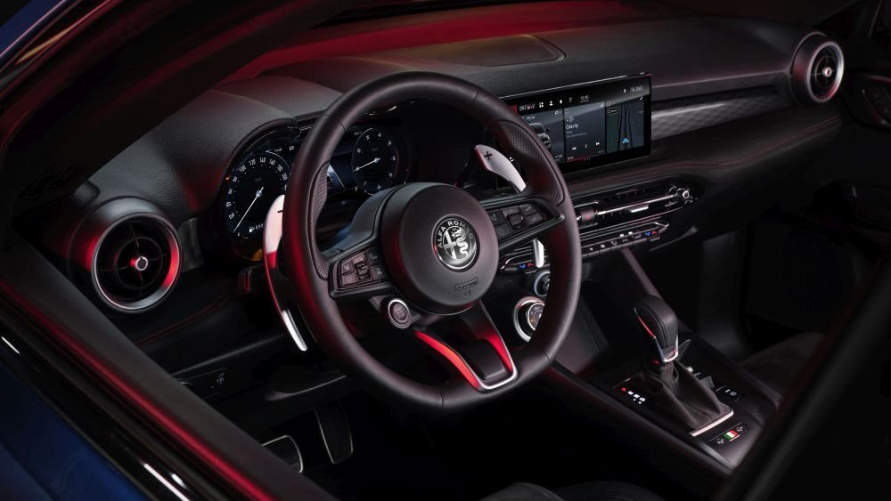 Alfa Romeo Tonale stuurwiel en dashboard
