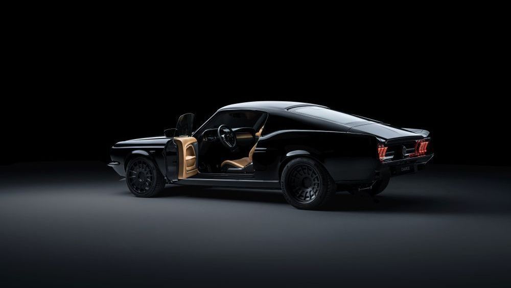 Charge Automotive maakt Ford Mustang elektrisch linksachter