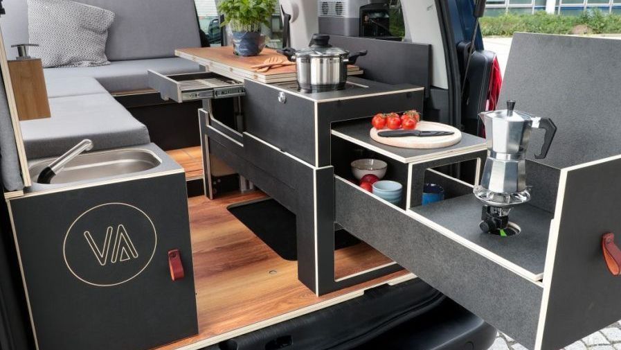 e-Camper Peugeot e-Rifter inventaris