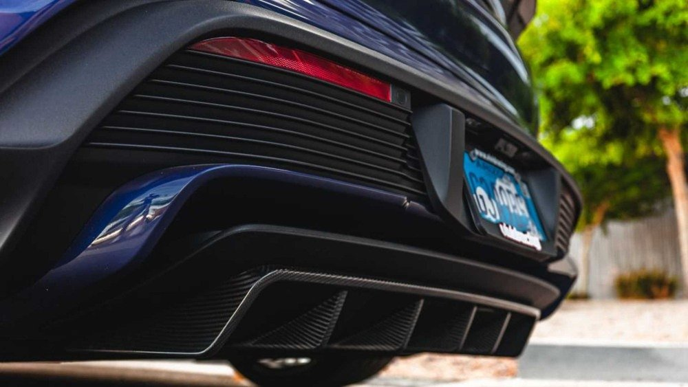 Porsche taycan Vivid Racing achterkant