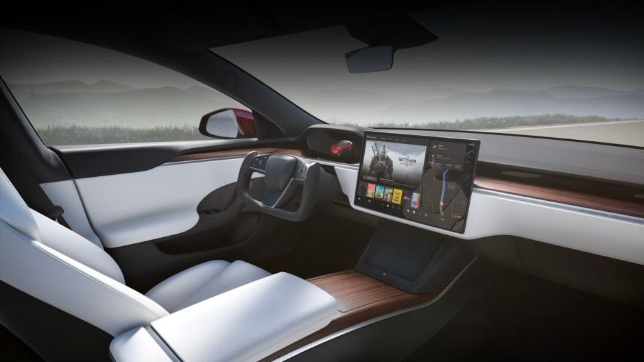 Tesla Model S cockpit