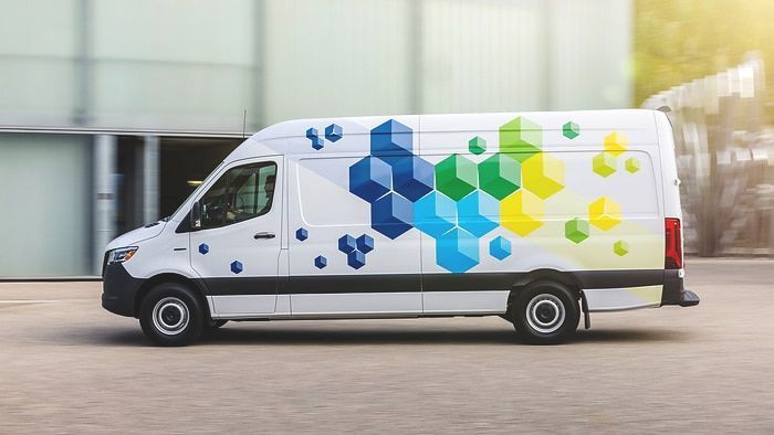 de nieuwe Merdeces-Benz eSprinter zijaanzicht