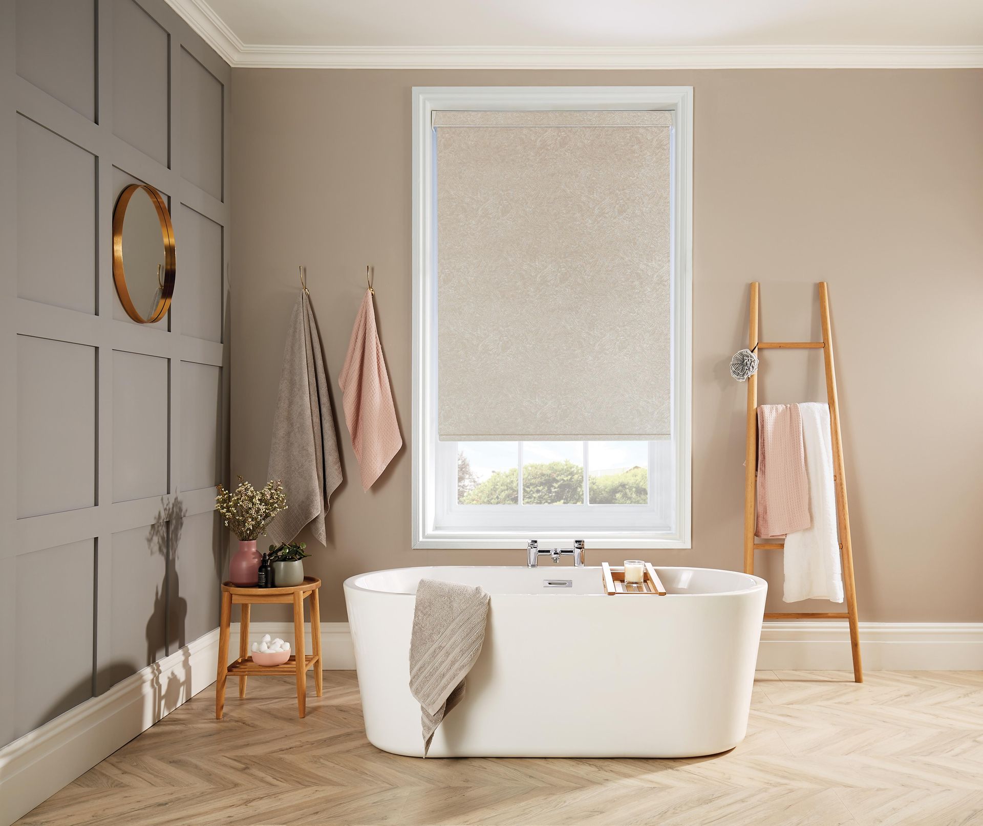A bathroom with a bathtub and a window with blinds.
