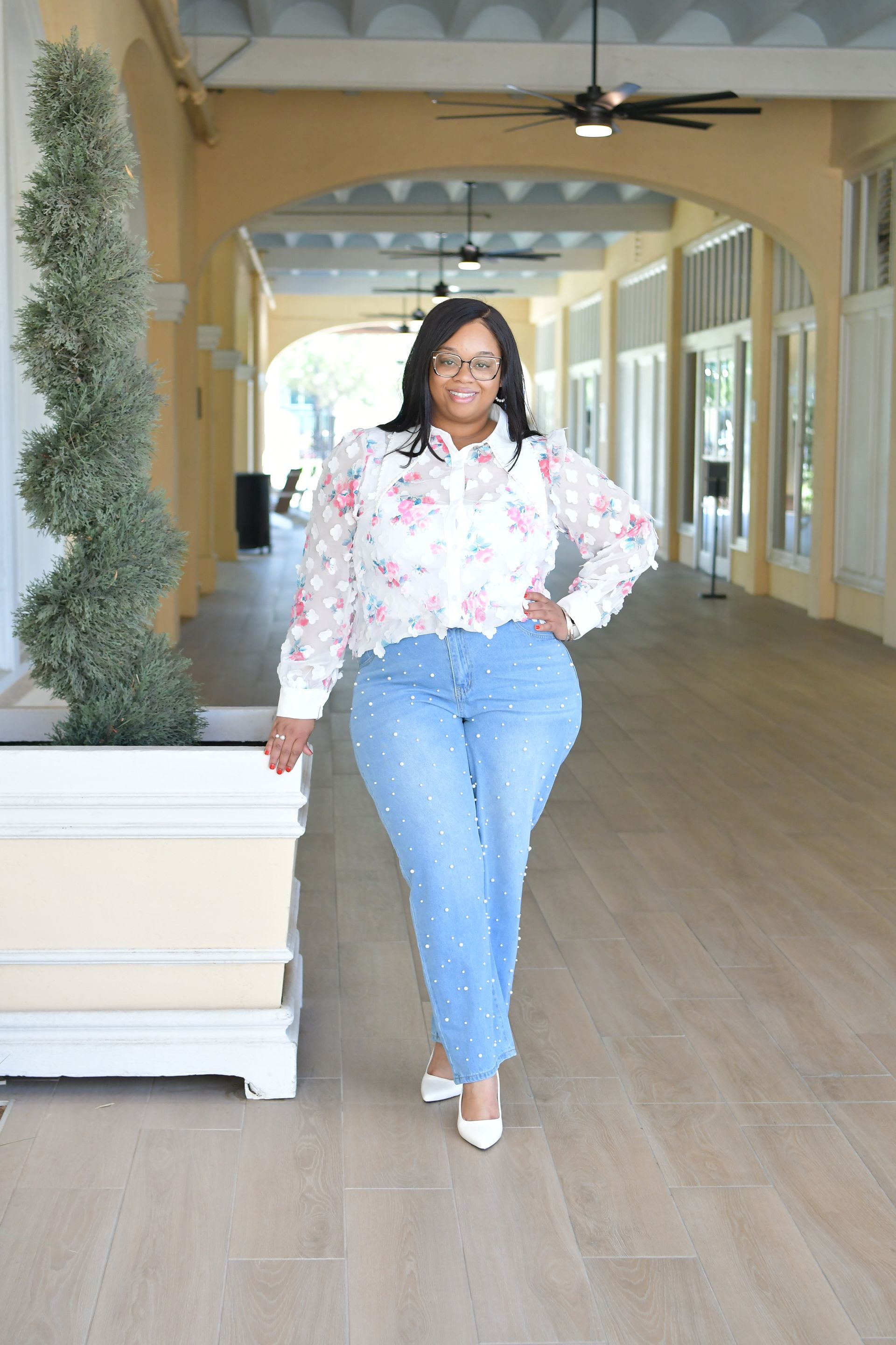 Tanisha Redd leading devotional