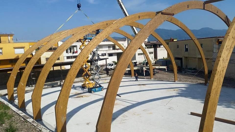 realizzazione copertura per centro commerciale