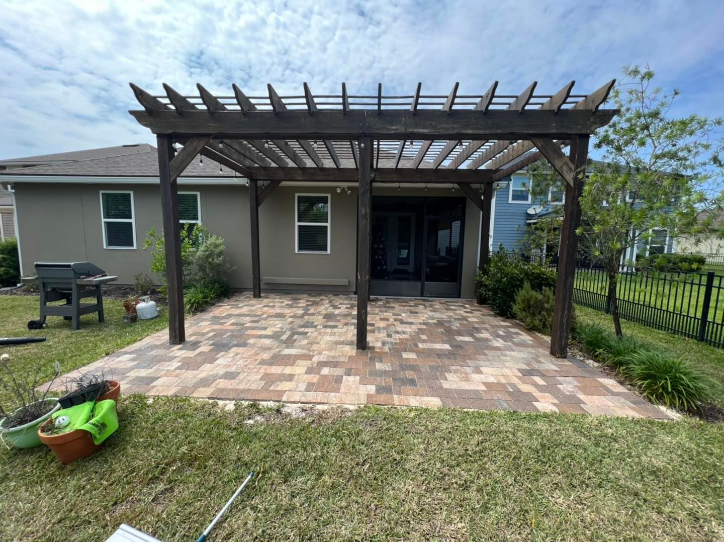 Pergola in Backyard of House | Jacksonville, FL | Coastal Pressure Washing