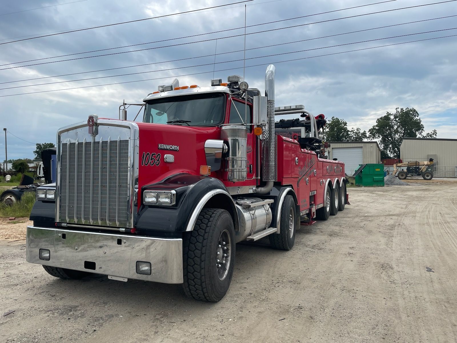 Help On Road Transports Wrecker — Florence, SC — Truck Service of Florence