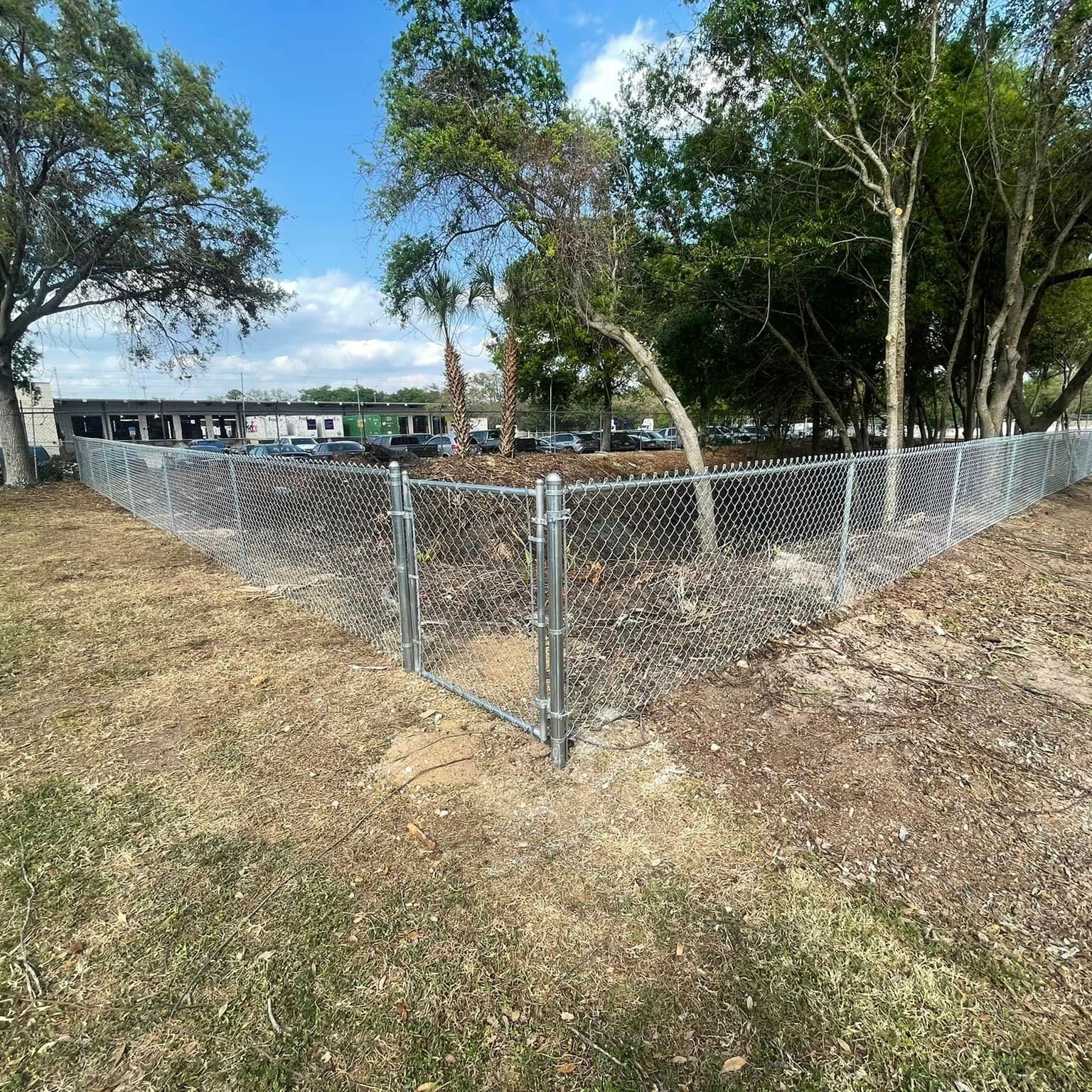 Cyclone Wall | Tampa, FL | Bay Area Fencing Company
