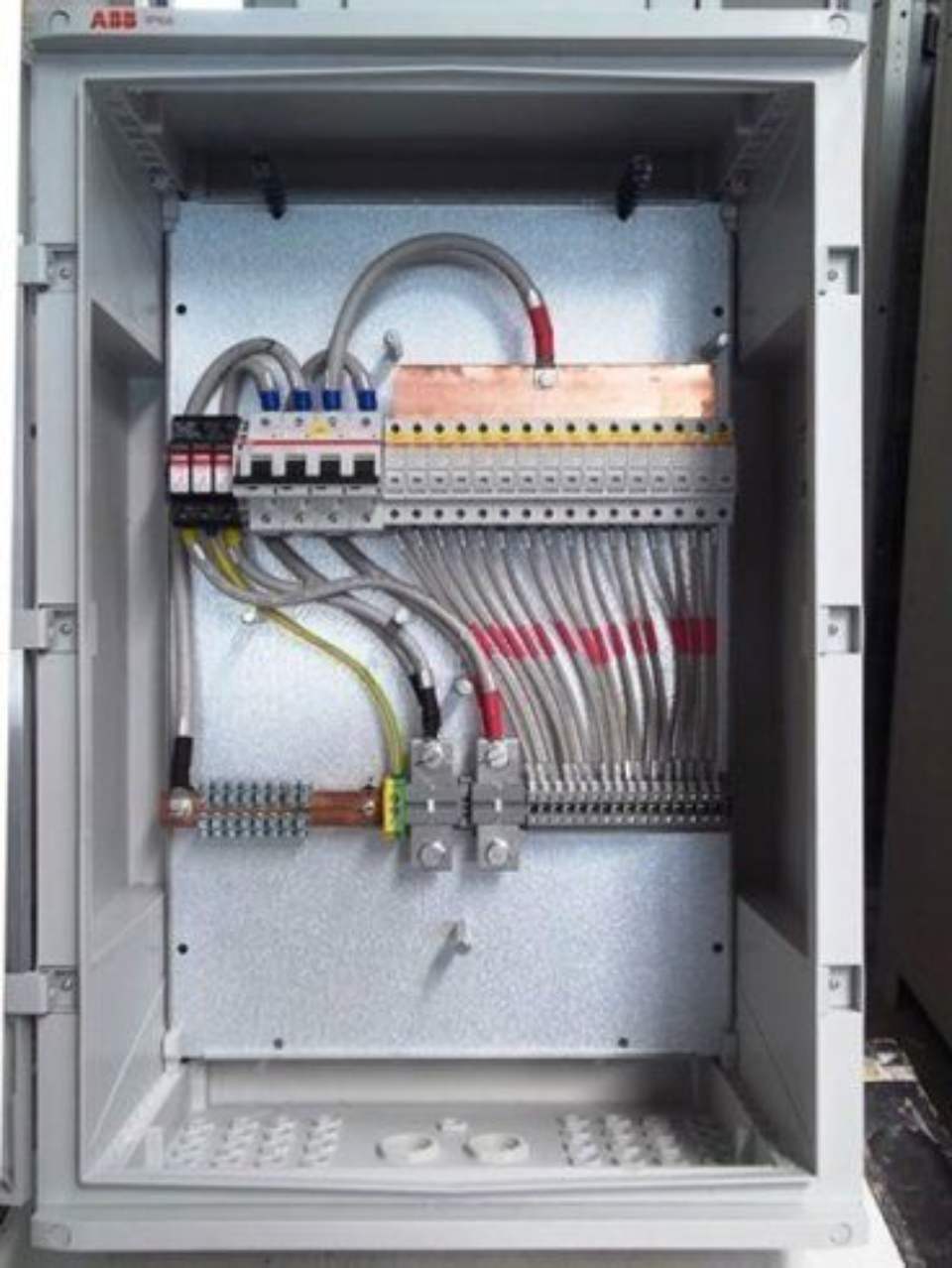 Photovoltaic system switchboard