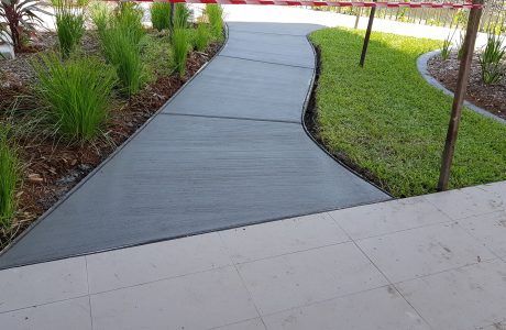 plain concrete footpath