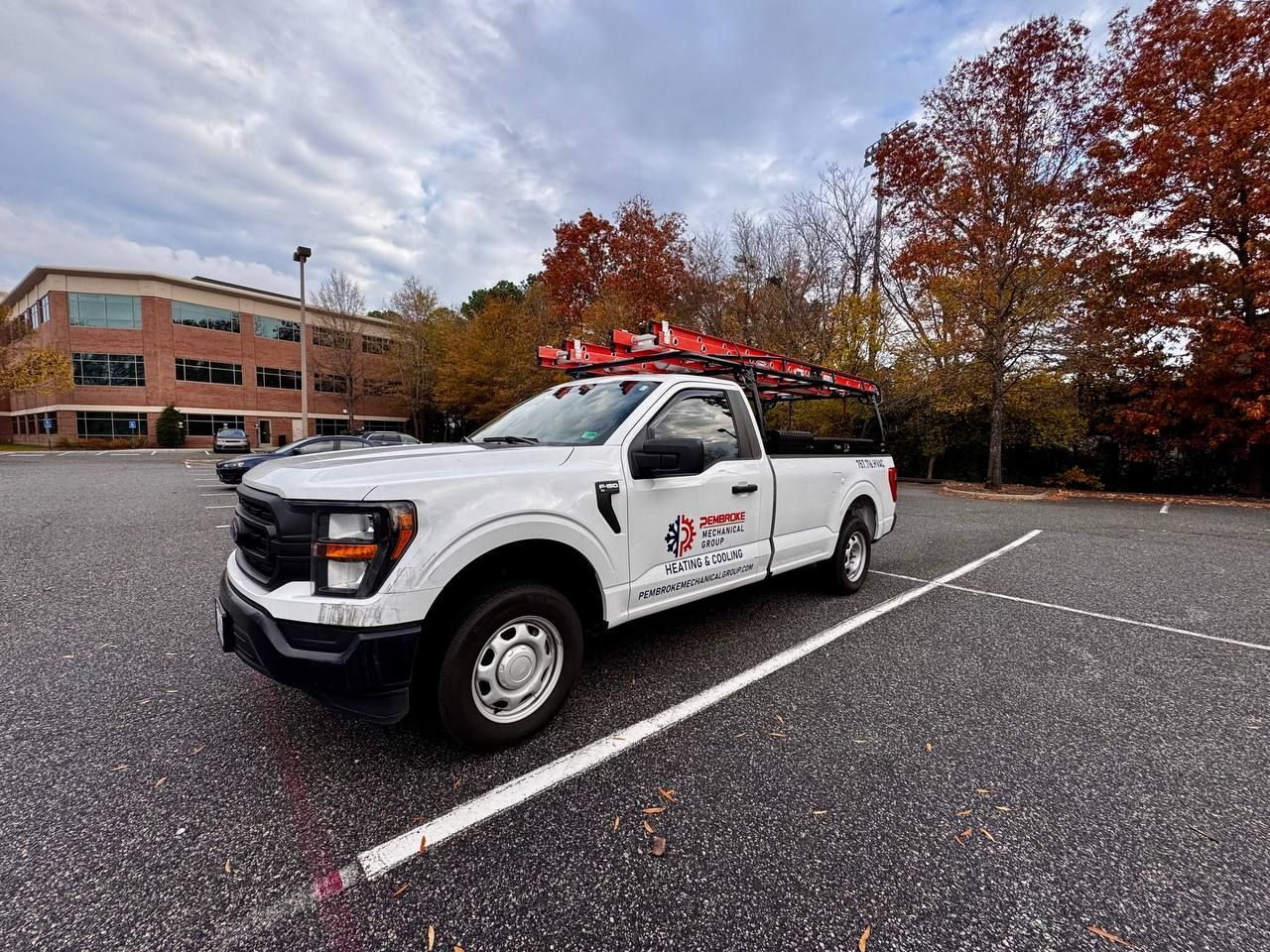 Commercial air conditioning repair, installation & maintenance for office buildings in Hampton Roads. Trusted commercial HVAC company near you.