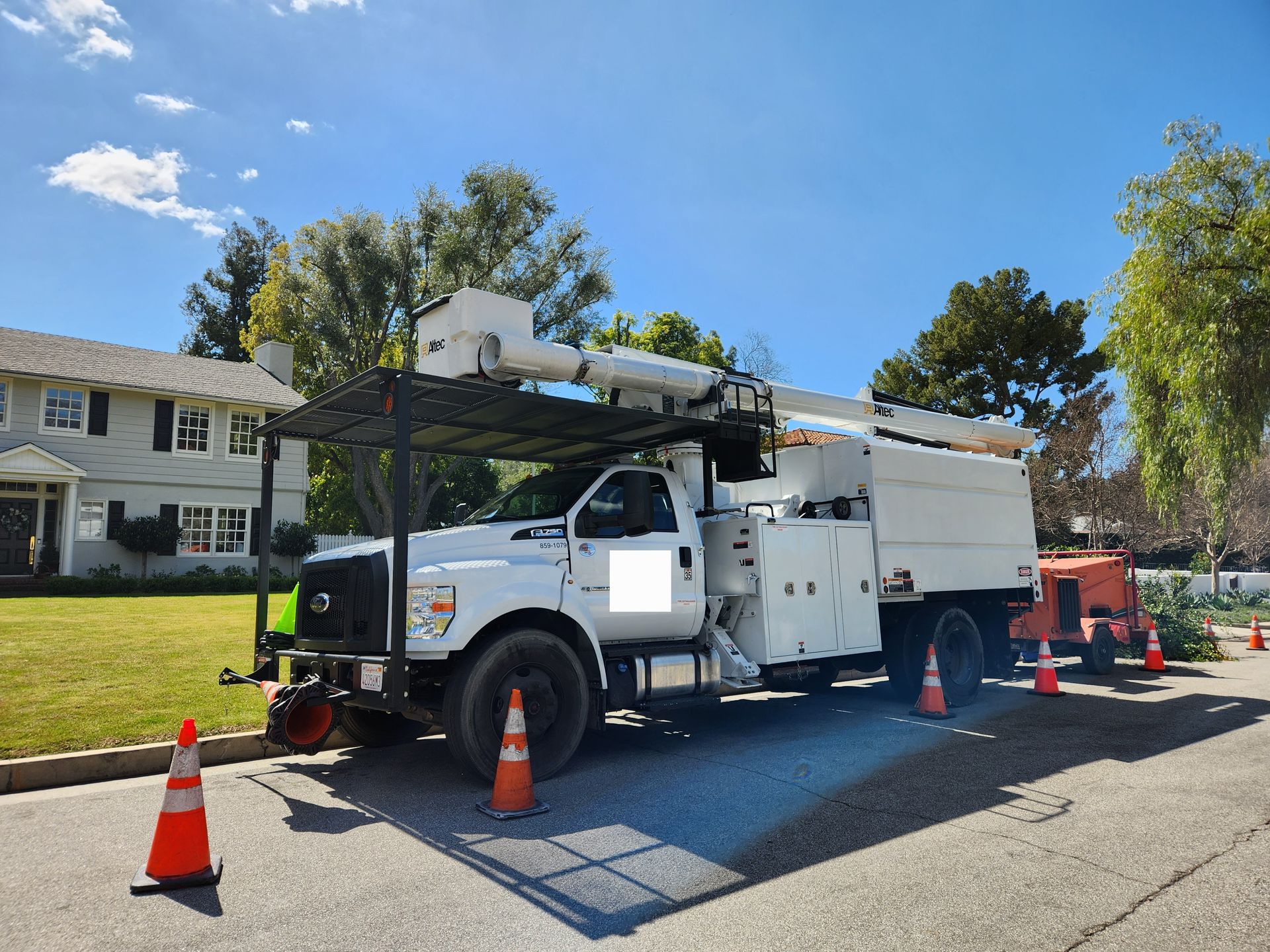 Tree service truck parked in Ojai, CA