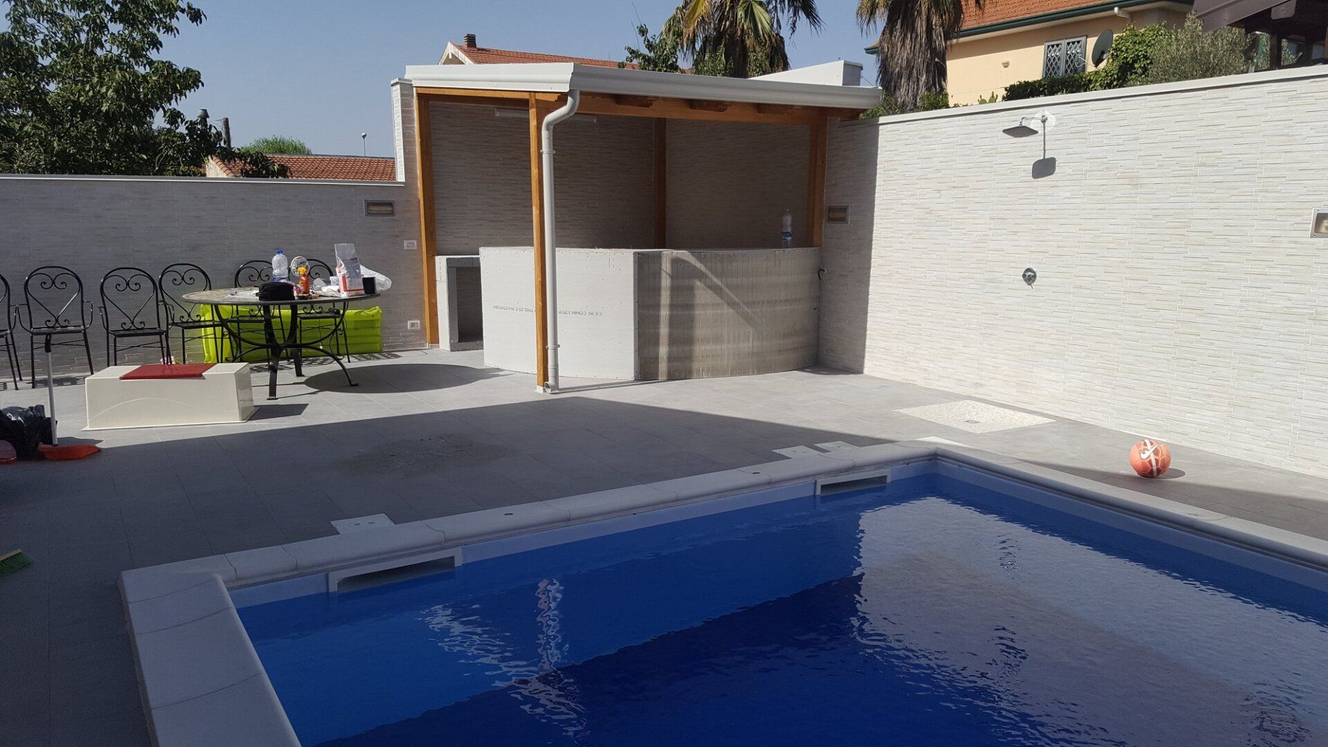 mensole in cartogesso