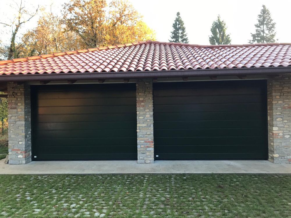 produzione e vendita porte sezionali